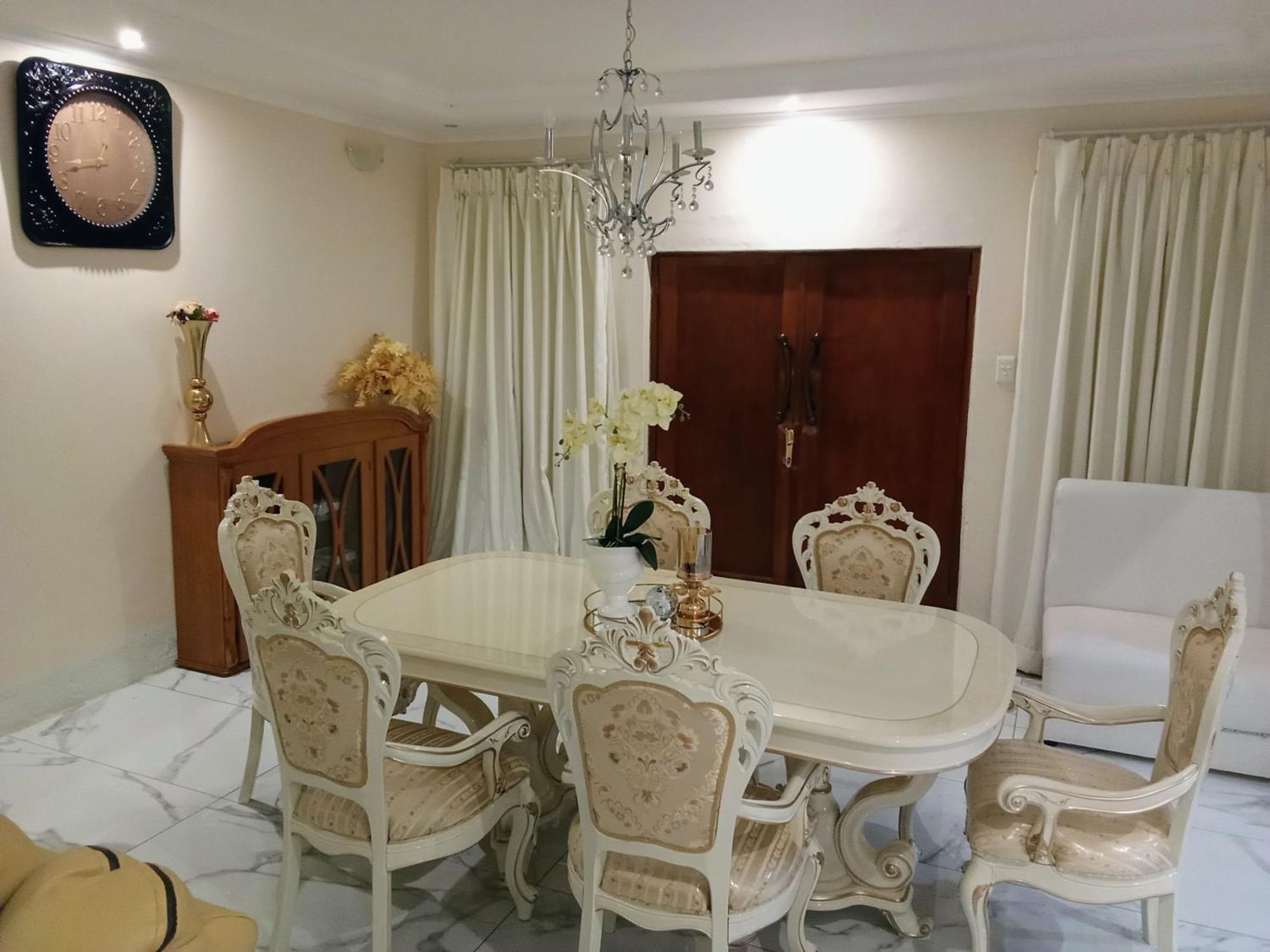 The Classic House B&B Manzini Ngoại thất bức ảnh